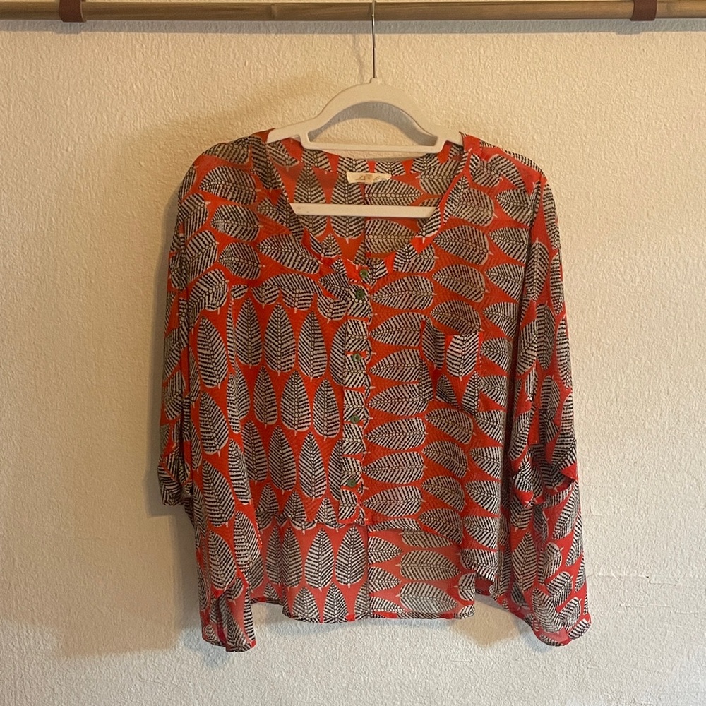Anthropologie Patterned High Low Crop